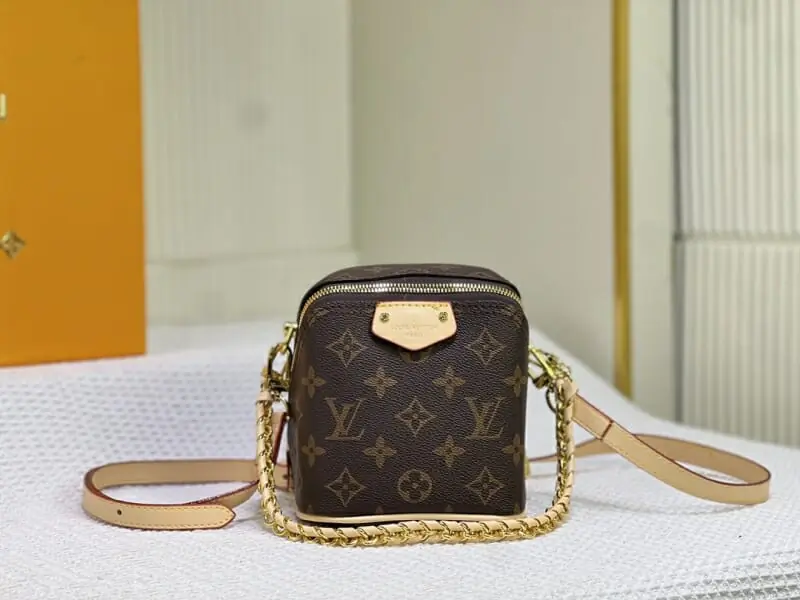 louis vuitton aaa qualite mini sac a main pour femme s_123b5a0